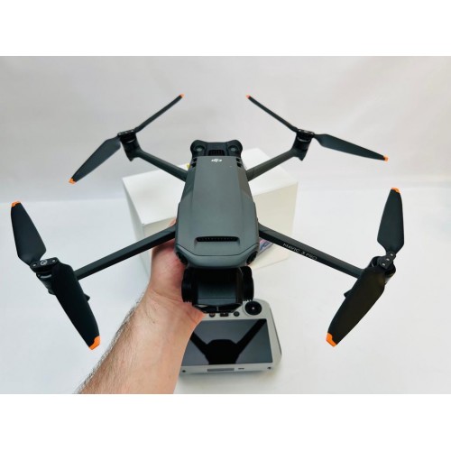 Квадрокоптер DJI Mavic 3 Pro в Коломне с пультом DJI RC